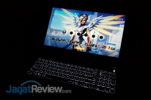 Dell - Gaming Laptop 03