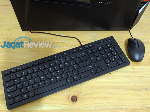 Review PC Desktop Gaming: Lenovo IdeaCentre Y900 28 Lenovo IC Y900 Keyboard & Mouse