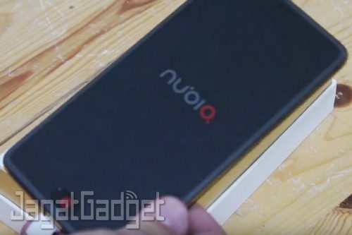 Unboxing & Hands On Smartphone Nubia M2