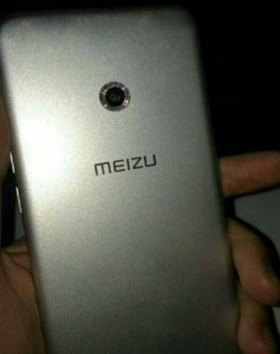 Meizu E2 Hadir Dengan Desain Kamera Baru 1 Meizu E2 Hadir Dengan Desain Kamera Baru