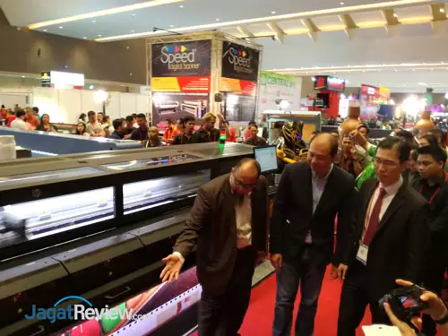 HP Luncurkan Latex 1500 Printer, Printer Super Large yang Lebih Efisien 1 1 1