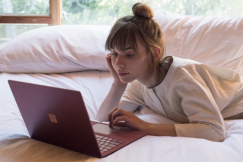 Surface Laptop 02