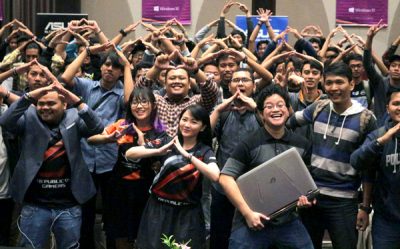 Bukber Seru ASUS ROG dan Team JagatReview 1 ASUS-ROG-Jagat-Bukber (1)