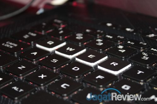 Laptop Gaming ASUS ROG Strix Terbaru: Khusus eSports 4 Keyboard ROG Strix Hero Edition