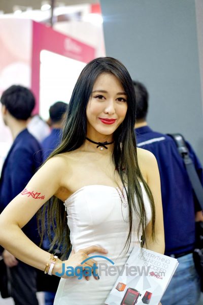 Booth Babes Computex 2017 Part III 12 DSC01340