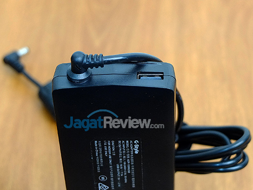 Gigabyte Aero 15 Charger - USB Port