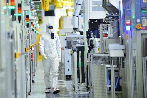 Intel: Cannon Lake Siap Tepat Waktu 7 Intel Fab.