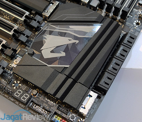 X299 Aorus Gaming 9 09