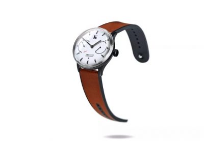 Hebat! Smartwatch Ini Bisa Isi Ulang Daya Sendiri 1 Hebat! Smartwatch Ini Bisa Isi Ulang Daya Sendiri