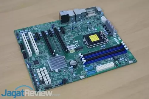 Supermicro X11SAE 02