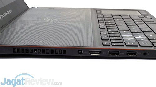 Review ASUS ROG ZEPHYRUS (GX501): Super Kencang & Tipis 8 ASUS GX501 Ports - Left