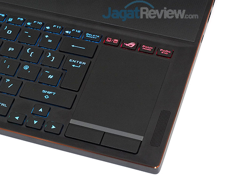Review ASUS ROG ZEPHYRUS (GX501): Super Kencang & Tipis 14 ASUS GX501 Touchpad