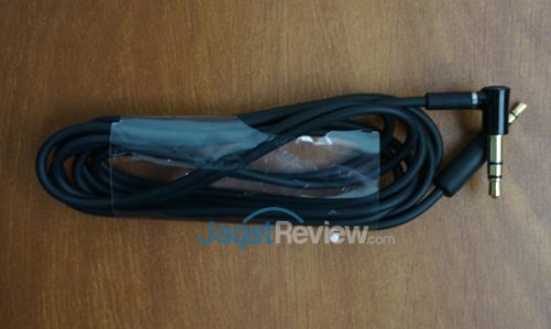 Hands-On Review: Headphone Sennheiser Momentum Wireless 7 DSC06327