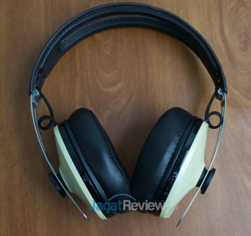 Hands-On Review: Headphone Sennheiser Momentum Wireless 1 DSC06334