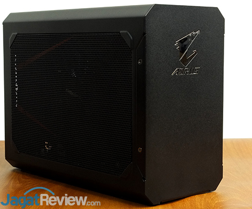 Gigabyte AORUS GTX 1070 Gaming Box GPU External 01