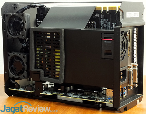 Gigabyte AORUS GTX 1070 Gaming Box Internal 02