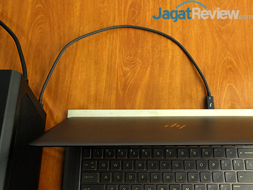 Gigabyte AORUS GTX 1070 Gaming Box TB3 Cable