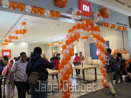 Xiaomi Mi Store Kedua Resmi Hadir di Indonesia 1 Xiaomi Mi Store Kedua Resmi Hadir di Indonesia
