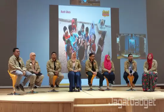 Indosat: Masyarakat Terpencil Sangat Antusias Akan Perkembangan Teknologi 1 Indosat: Masyarakat Terpencil Sangat Antusias Akan Perkembangan Teknologi