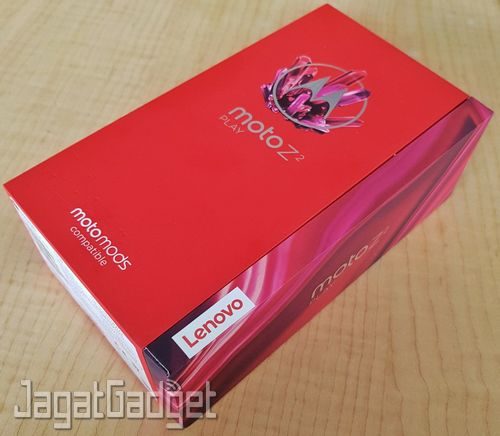 Maaf, Moto Z2 Play Ternyata Tidak Pakai Slot SIM Hybrid! 1 Maaf, Moto Z2 Play Ternyata Tidak Pakai Slot SIM Hybrid!