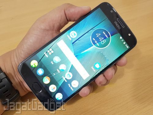 Harga Flash Sale Moto G5s Plus: Murah Sekali! 1 Harga Flash Sale Moto G5s Plus: Murah Sekali!