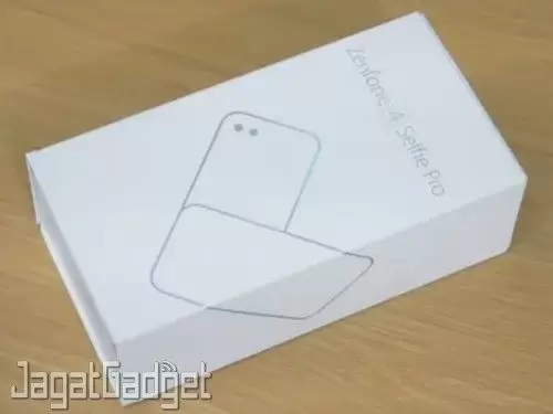 Review Smartphone ASUS Zenfone 4 Selfie Pro