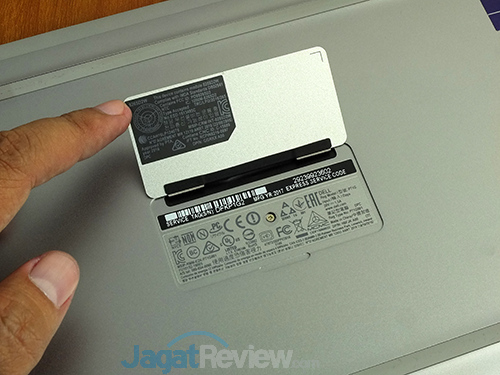 Review Notebook: Dell XPS 13 9365 2-in-1 20 DELL XPS 13 9365 2-in-1 Product Information