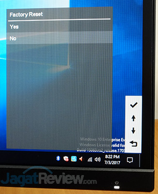 Hands-On Review Monitor: HP N270 30 HP N270 Menu 30