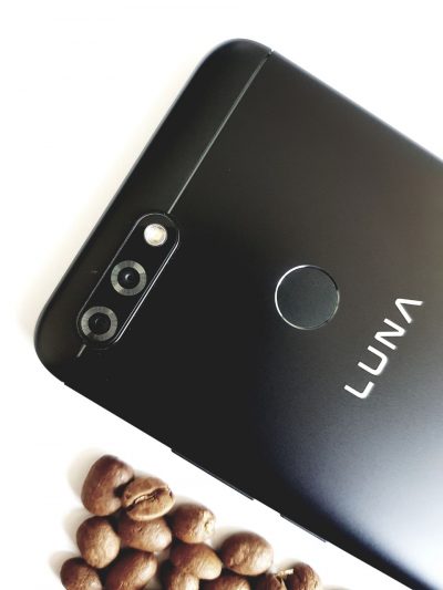 Luna Akan Hadirkan G8, Smartphone Dengan Empat Kamera dan Layar Besar 1 Luna Akan Hadirkan G8, Smartphone Dengan Empat Kamera dan Layar Besar