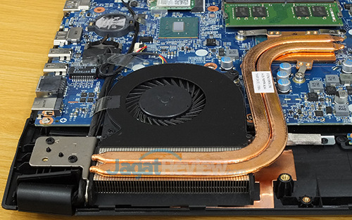 Review Gigabyte Sabre 15 Core i5: Laptop Gaming Murah dengan Keyboard RGB 16 Gigabyte Sabre 15 CPU Cooler