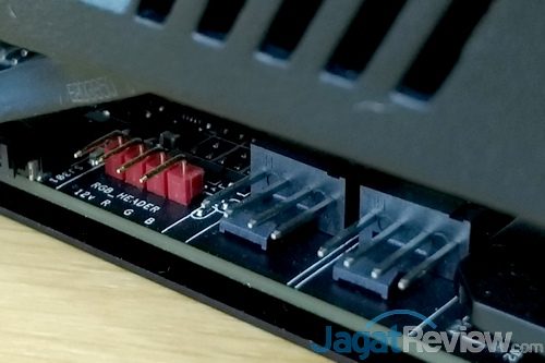 ASUS ROG Strix RX VEGA64 09