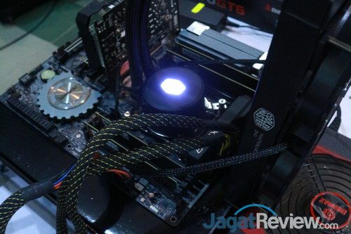 Extreme PC Day - Campus Roadshow: Unjuk Teknologi Terkini di Yogyakarta 6 Extreme PC Day Yogyakarta 06
