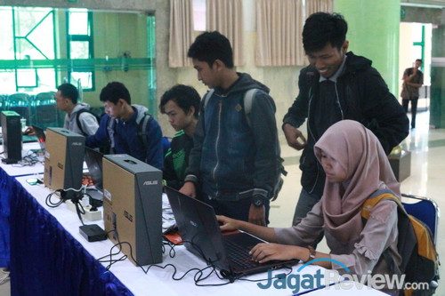 Extreme PC Day - Campus Roadshow: Unjuk Teknologi Terkini di Yogyakarta 7 Extreme PC Day Yogyakarta 08