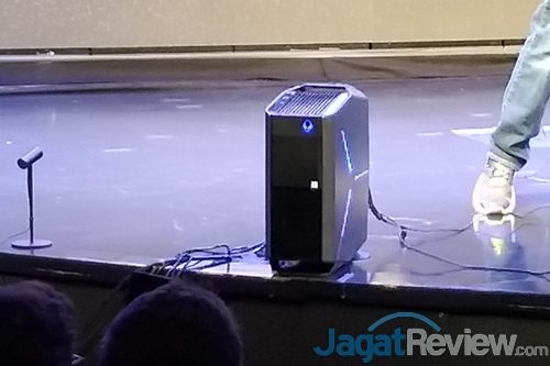 Alienware VR Cup 05