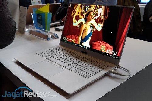 Dell CES 2018 XPS 13 01