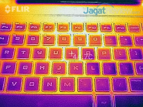 HP Omen 15 ce085TX Flir One 03