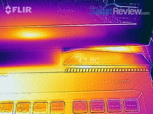 HP Omen 15 ce085TX Flir One 10