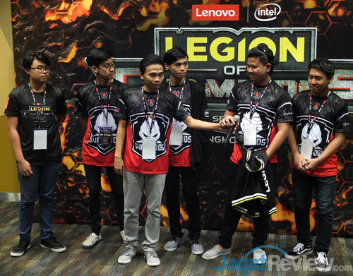 Lenovo LOC Team 05 War Gods