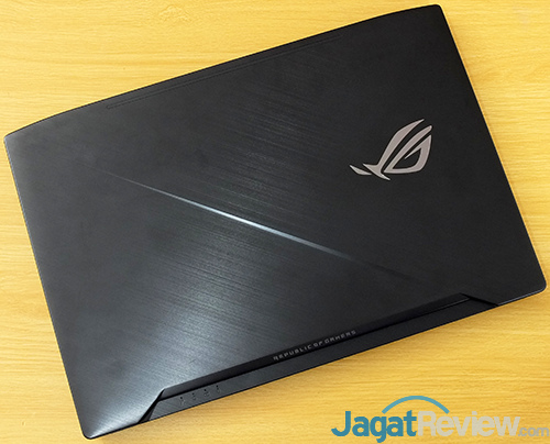 ASUS GL503VD Top Side