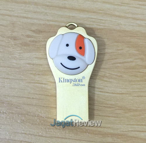 Hands-On Review USB Flash Drive: Kingston DataTraveler Chinese New Year 2018 32GB 5 DSCF9001