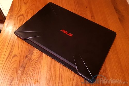 ASUS TUF Gaming FX504 06