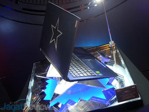 Laptop Acer Edisi Khusus Acer AIW Launch 03