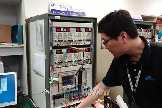 Kunjungan Headquarter FSP: Beginilah Suasana Laboratorium Uji Produk FSP 9 P 20180424 110510 vHDR Auto