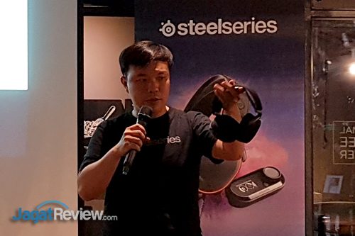 SteelSeries 02