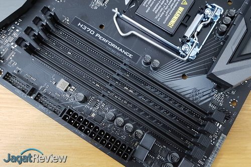 ASRock Fatal1ty H370 Performance 11