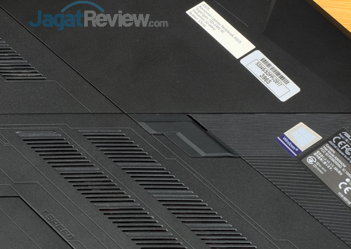 ASUS G703VI Compartment Screw Cover