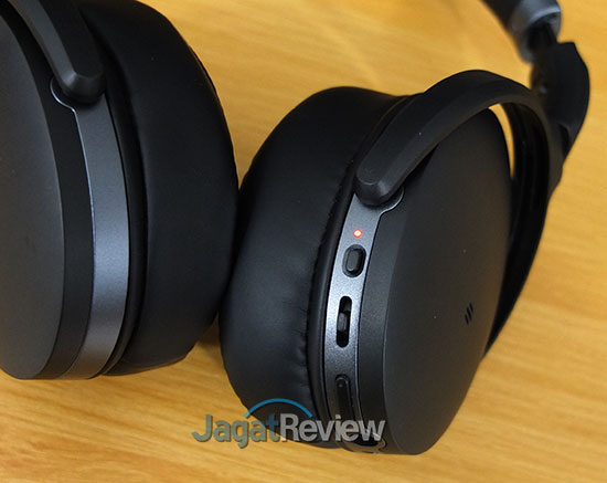 Hands-On Review Headphone: Sennheiser HD 4.40 BT 12 DSCF9262