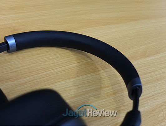 Hands-On Review Headphone: Sennheiser HD 4.40 BT 10 DSCF9273