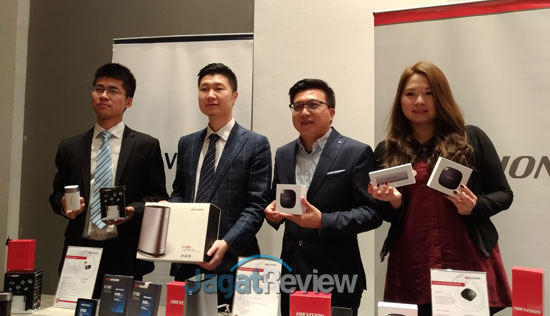 Hikvision Tunjuk ECS Indo Jaya Sebagai Distributor Resmi 1 P 20180508 120116 vHDR Auto