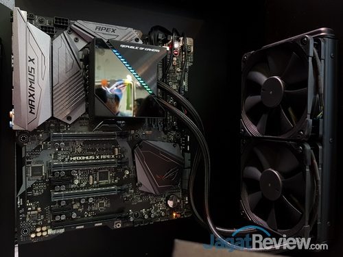 ASUS ROG Ryujin 240